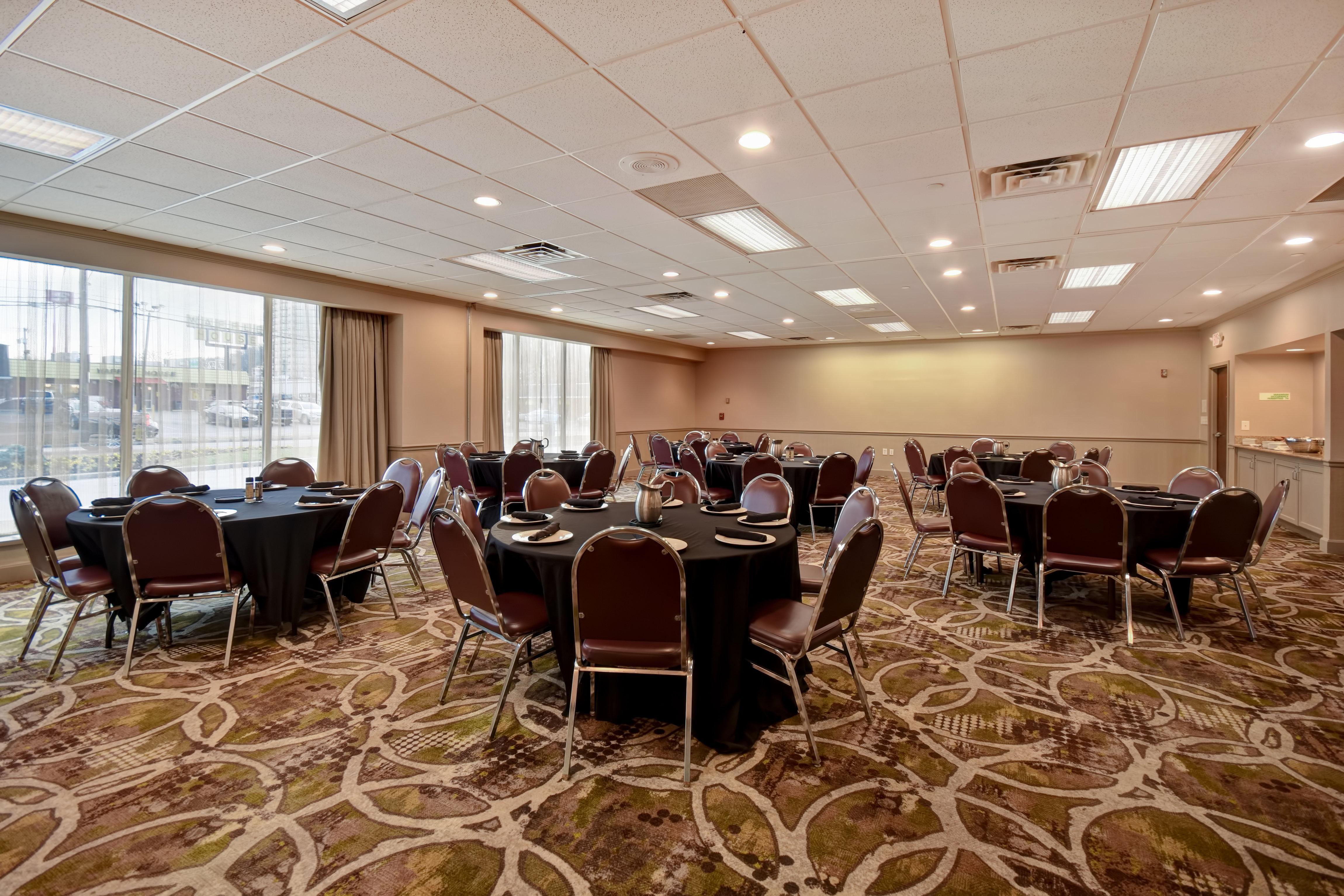 קובינגטון Holiday Inn Cincinnati-Riverfront By Ihg מראה חיצוני תמונה