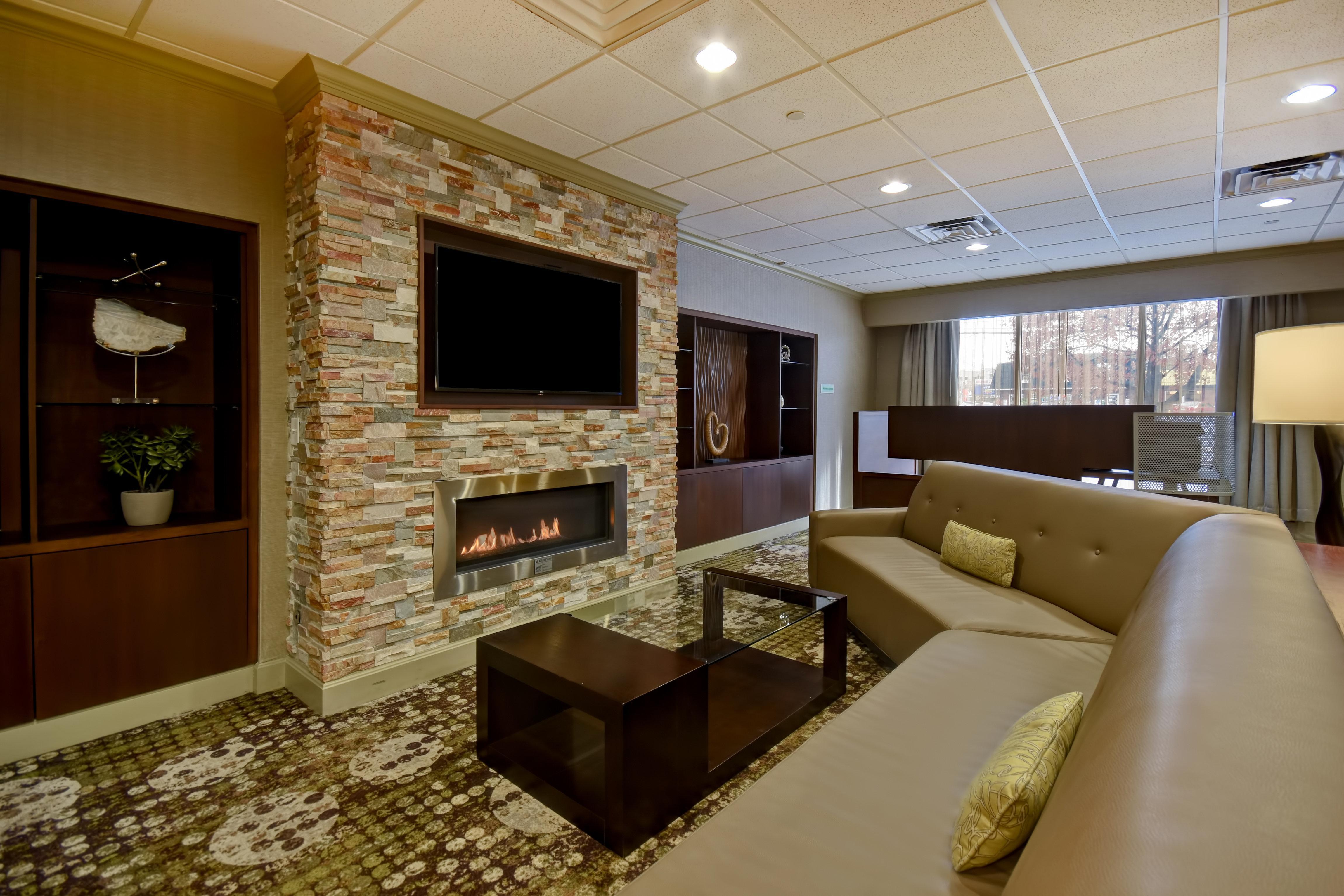 קובינגטון Holiday Inn Cincinnati-Riverfront By Ihg מראה חיצוני תמונה