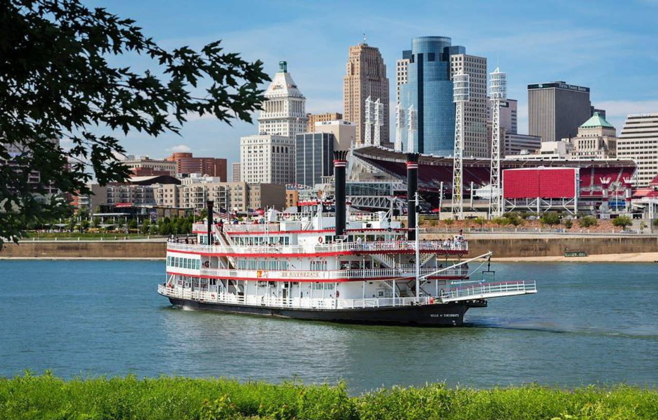 קובינגטון Holiday Inn Cincinnati-Riverfront By Ihg מראה חיצוני תמונה